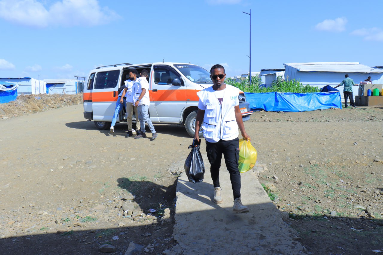 Volunteer Carrying Aid